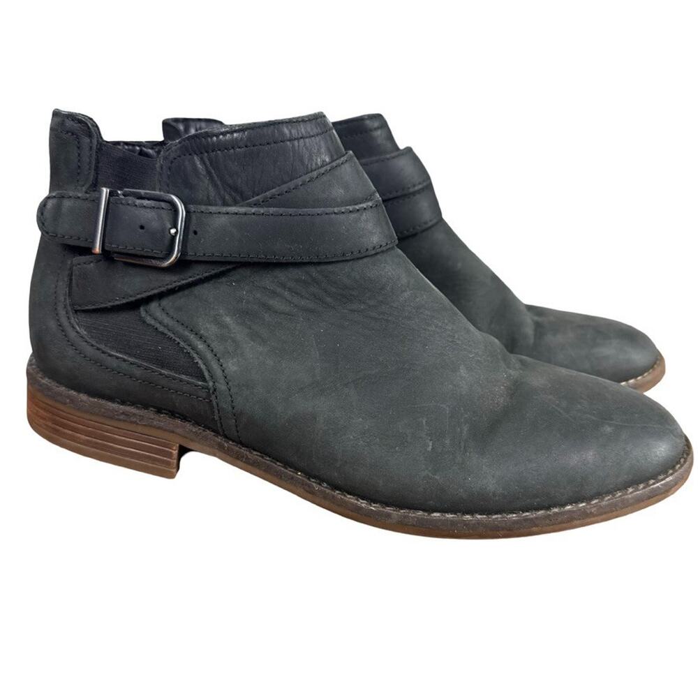 Clarks Camzin Hale Nubuck Black Leather Ankle Boots Shoes Booties Buckle sz 10